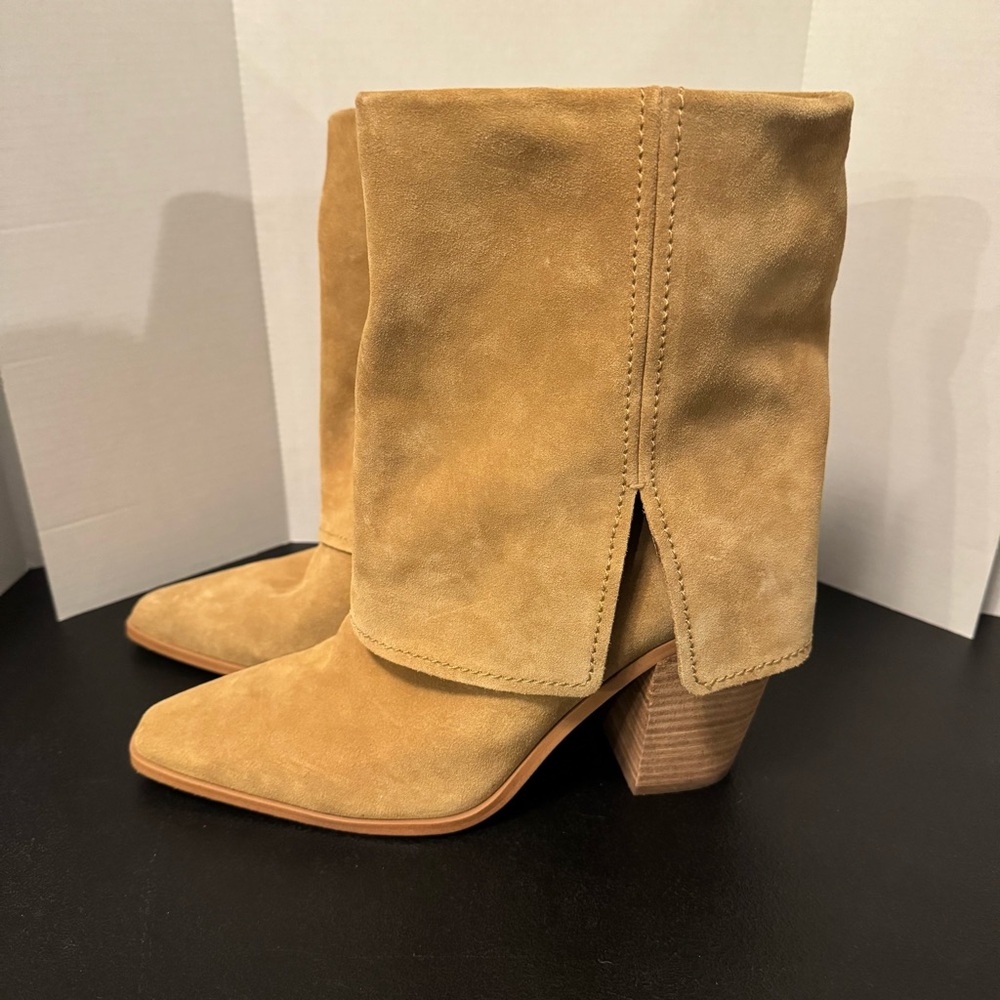 Vince Camuto Alouison Tan Suede Foldover Boots | Size 10M - Picture 1 of 11